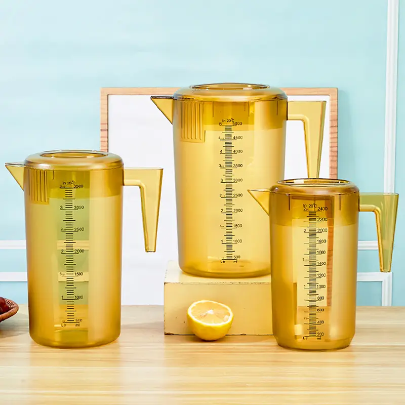 টনি বা ক্লিয়ার প্লাস্টিক কোল্ড ওয়াটার পিচার